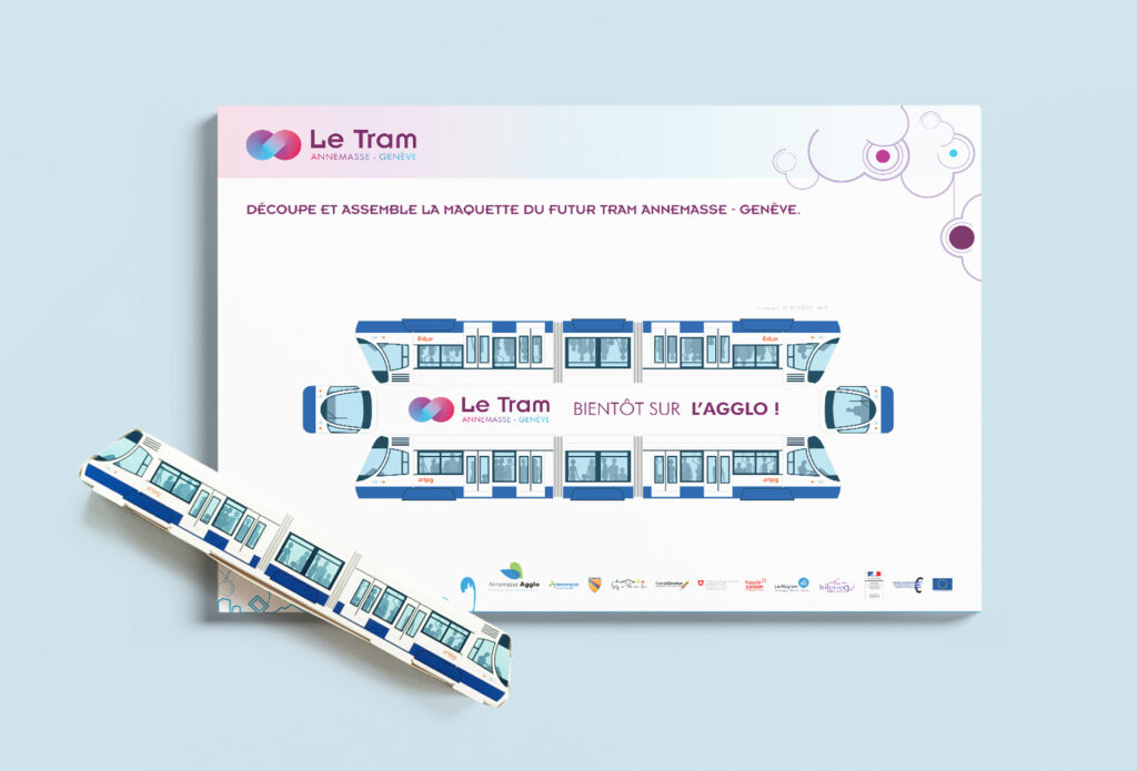 Paper toy distribué aux enfants  pour l’arrivée du tram
